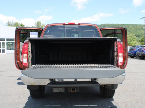 Used 2016 Nissan Frontier SV AWD/4WD image 21