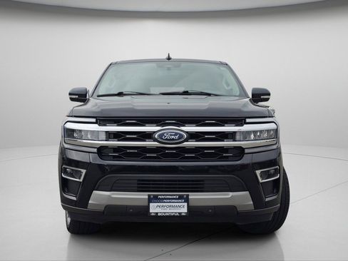Used 2024 Ford Expedition Max Limited AWD/4WD image 3