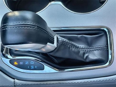 Used 2018 Jeep Grand Cherokee Summit image 16