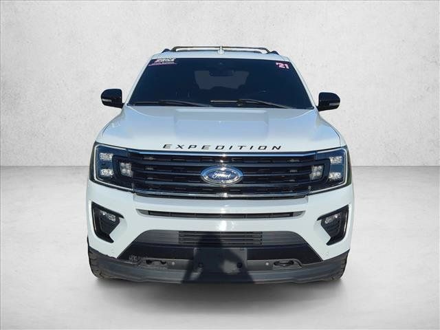 Used 2021 Ford Expedition Limited AWD/4WD image 2