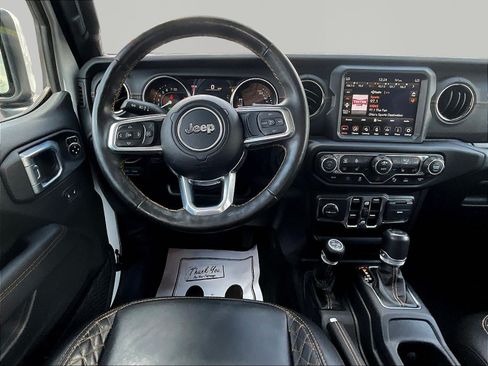 Used 2021 Jeep Wrangler Unlimited Sahara AWD/4WD image 8