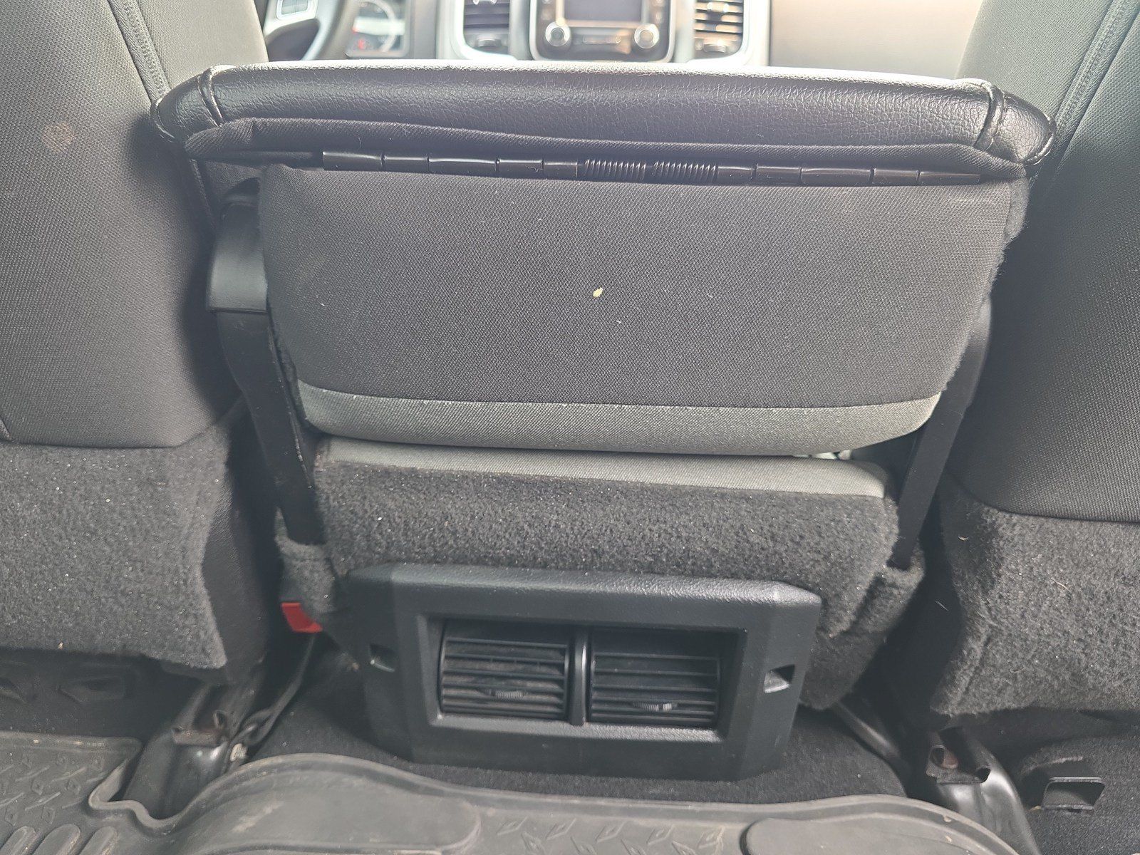 Used 2022 RAM 1500 Classic SLT w/ Protection Group AWD/4WD image 18