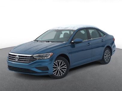 Used 2020 Volkswagen Jetta SE w/ SE Cold Weather Package