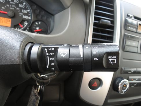 Used 2012 Nissan Xterra S w/ Value Package AWD/4WD image 16