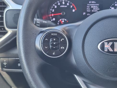 Used 2021 Kia Soul LX image 14