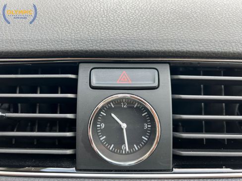 Used 2017 Volkswagen Passat 1.8T SE image 29