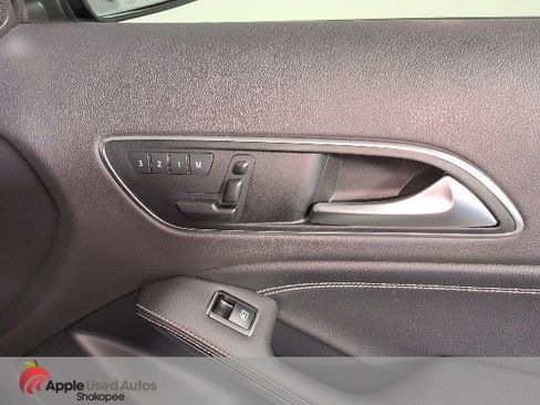 Used 2015 Mercedes-Benz GLA 250 GLA 250 image 43