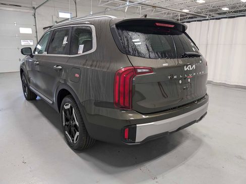 Used 2024 Kia Telluride S w/ S Sunroof Package image 11
