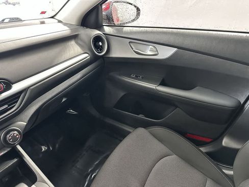Used 2024 Kia Forte LXS image 25