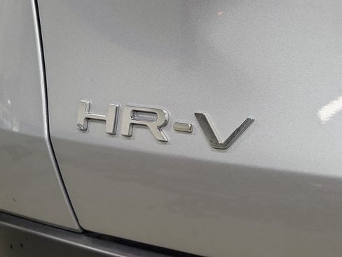 Certified 2024 Honda HR-V LX image 6
