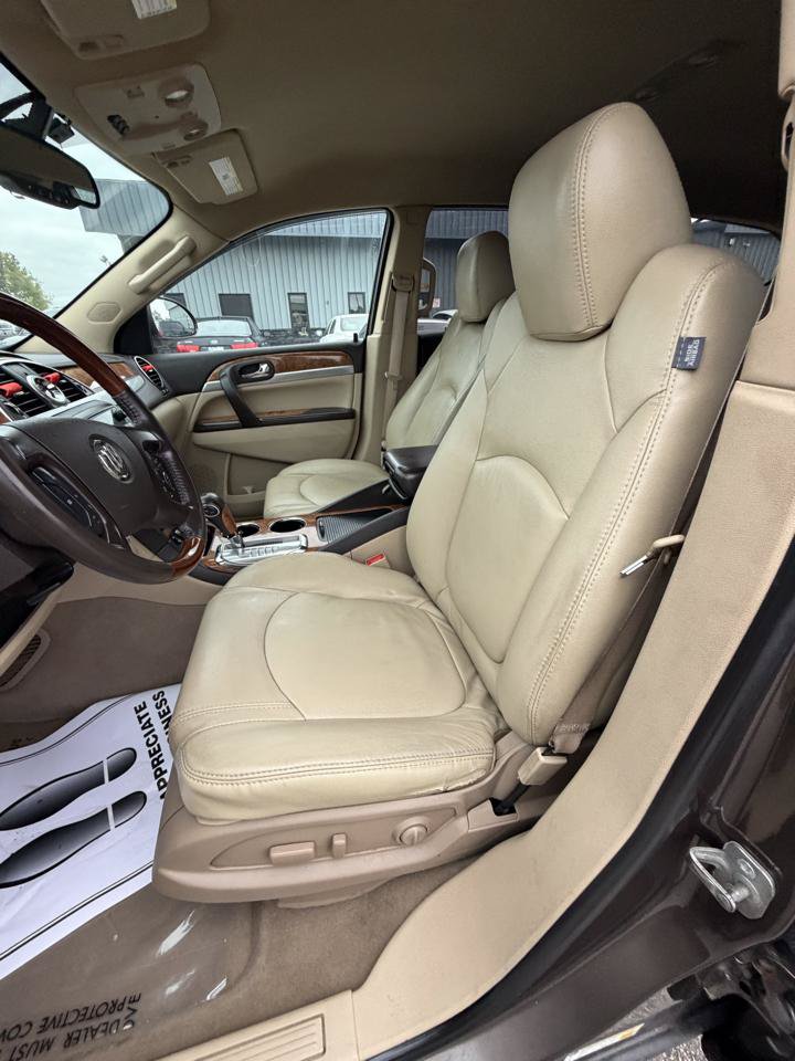 Used 2010 Buick Enclave CX FWD image 15