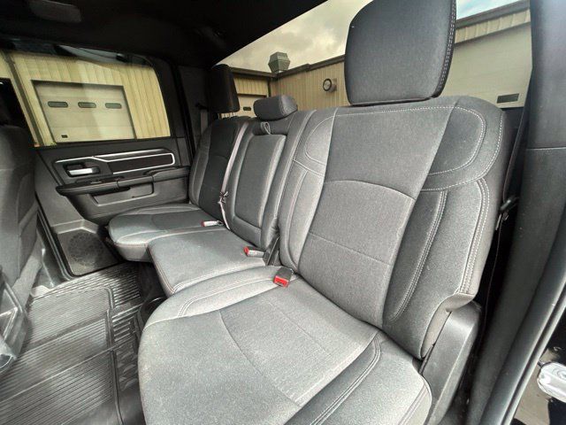 Used 2024 RAM 3500 Big Horn w/ Night Edition AWD/4WD image 16