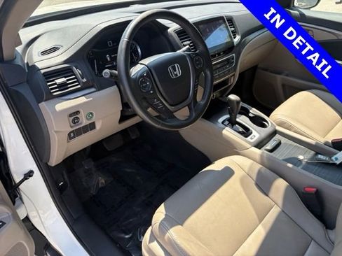 Used 2017 Honda Pilot EX-L image 25