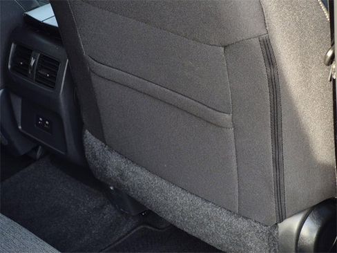 Certified 2023 Nissan Rogue SV image 16