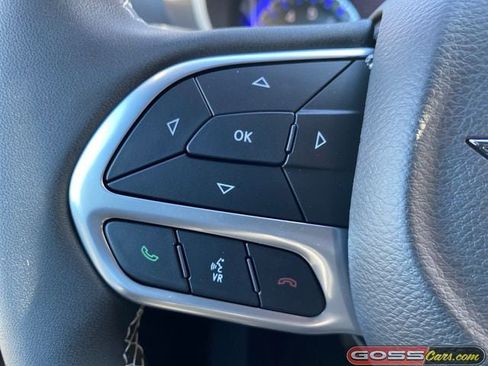 New 2026 Chrysler Pacifica Select image 17