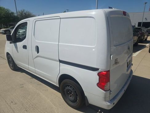 Used 2021 Nissan NV200 SV image 4