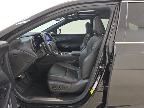 Used 2023 Lexus RX 350h w/ Accessory Package (Z1) image 3