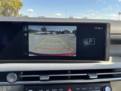 New 2026 Hyundai Tucson SE image 7