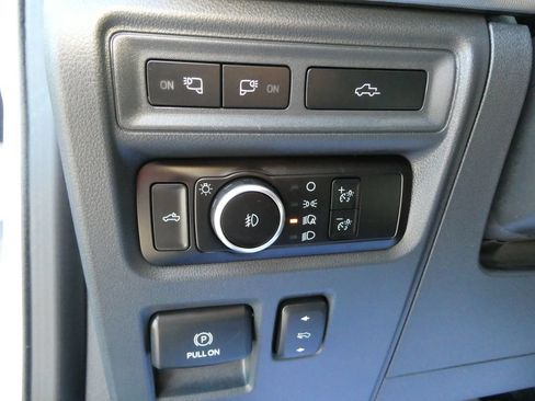 Used 2023 Ford F150 Raptor AWD/4WD image 25