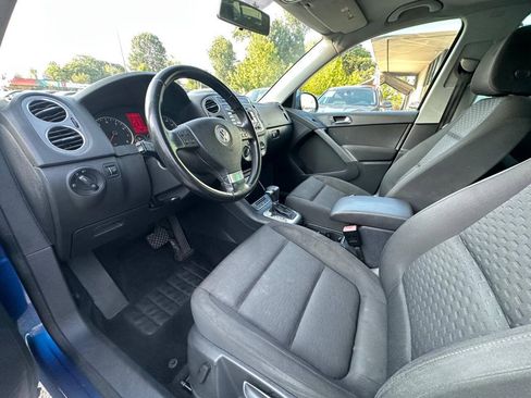 Used 2009 Volkswagen Tiguan SE AWD/4WD image 13