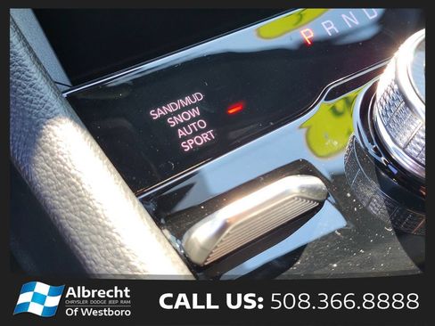 Used 2026 Jeep Grand Cherokee L Limited w/ Limited Altitude Package AWD/4WD image 29