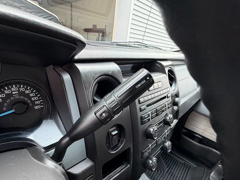 Used 2014 Ford F150 XL w/ Equipment Group 101A Mid RWD image 10