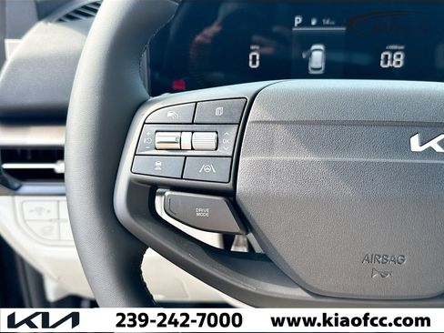 New 2026 Kia Sportage EX image 35