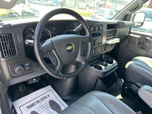 Used 2021 Chevrolet Express 2500 w/ Driver Convenience Package RWD image 19