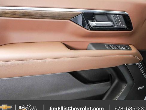 New 2026 Chevrolet Tahoe High Country AWD/4WD image 6