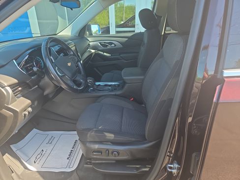 Used 2021 Chevrolet Traverse LT AWD/4WD image 5