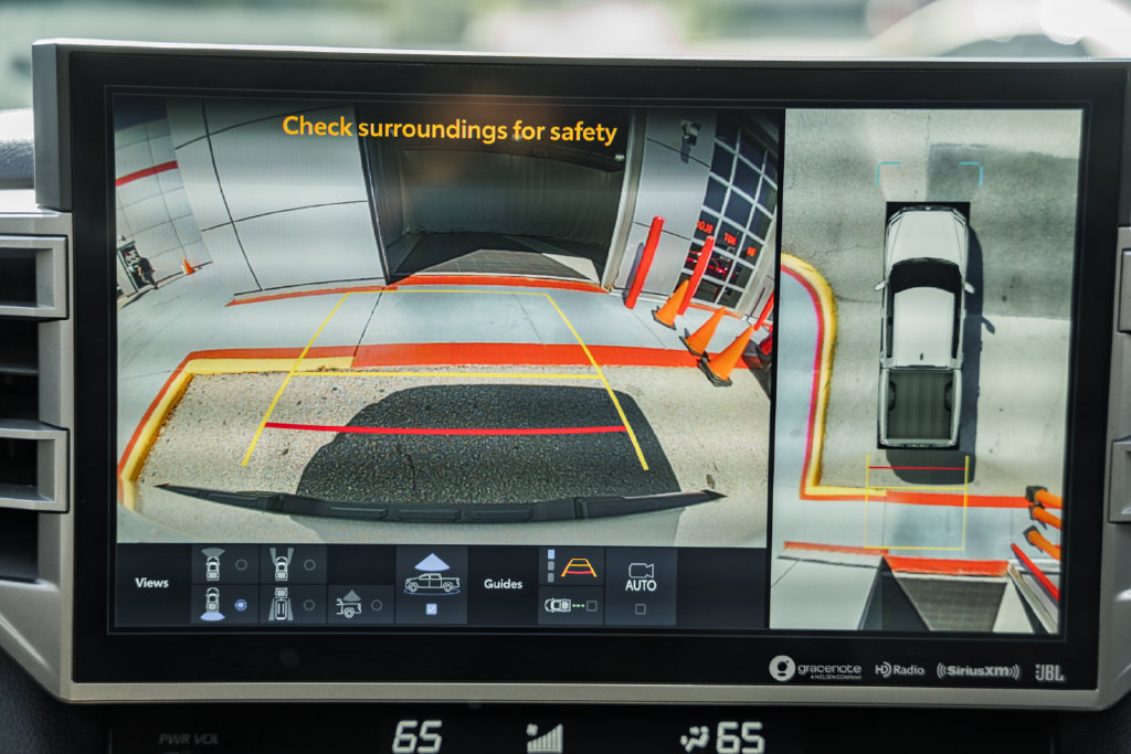 Used 2023 Toyota Tundra Limited AWD/4WD image 41