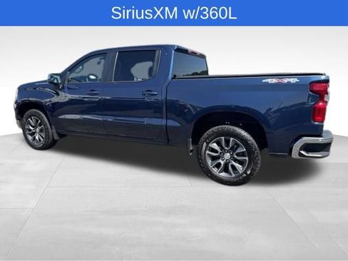 Used 2023 Chevrolet Silverado 1500 LT AWD/4WD image 7