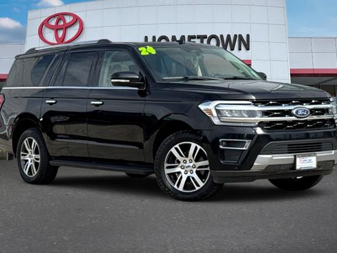 Used 2024 Ford Expedition Max Limited AWD/4WD image 2