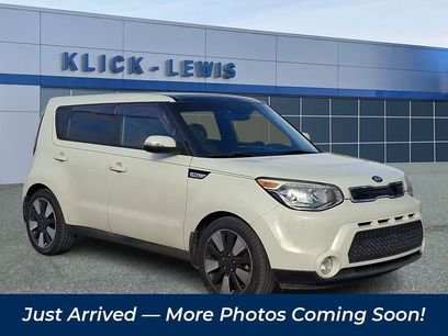Used 2015 Kia Soul ! w/ Sun & Sound Package