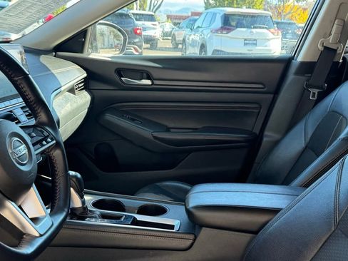Used 2021 Nissan Altima 2.5 SR image 13