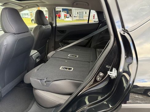 Certified 2024 Subaru Crosstrek 2.0i Premium image 28