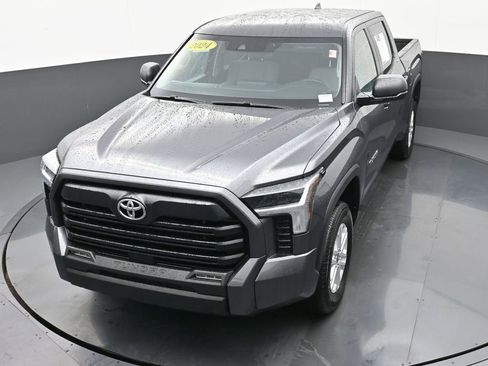 Used 2024 Toyota Tundra SR5 AWD/4WD image 35