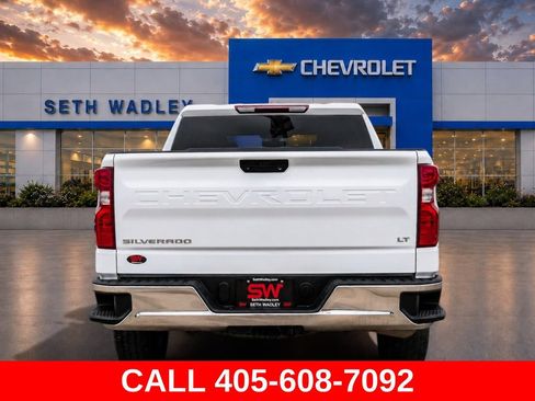 Used 2021 Chevrolet Silverado 1500 LT w/ Bed Protection Package AWD/4WD image 8