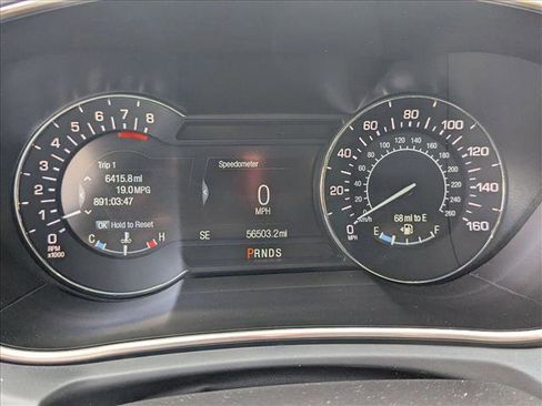 Used 2018 Lincoln MKX Reserve w/ Lincoln MKX Climate Package image 11