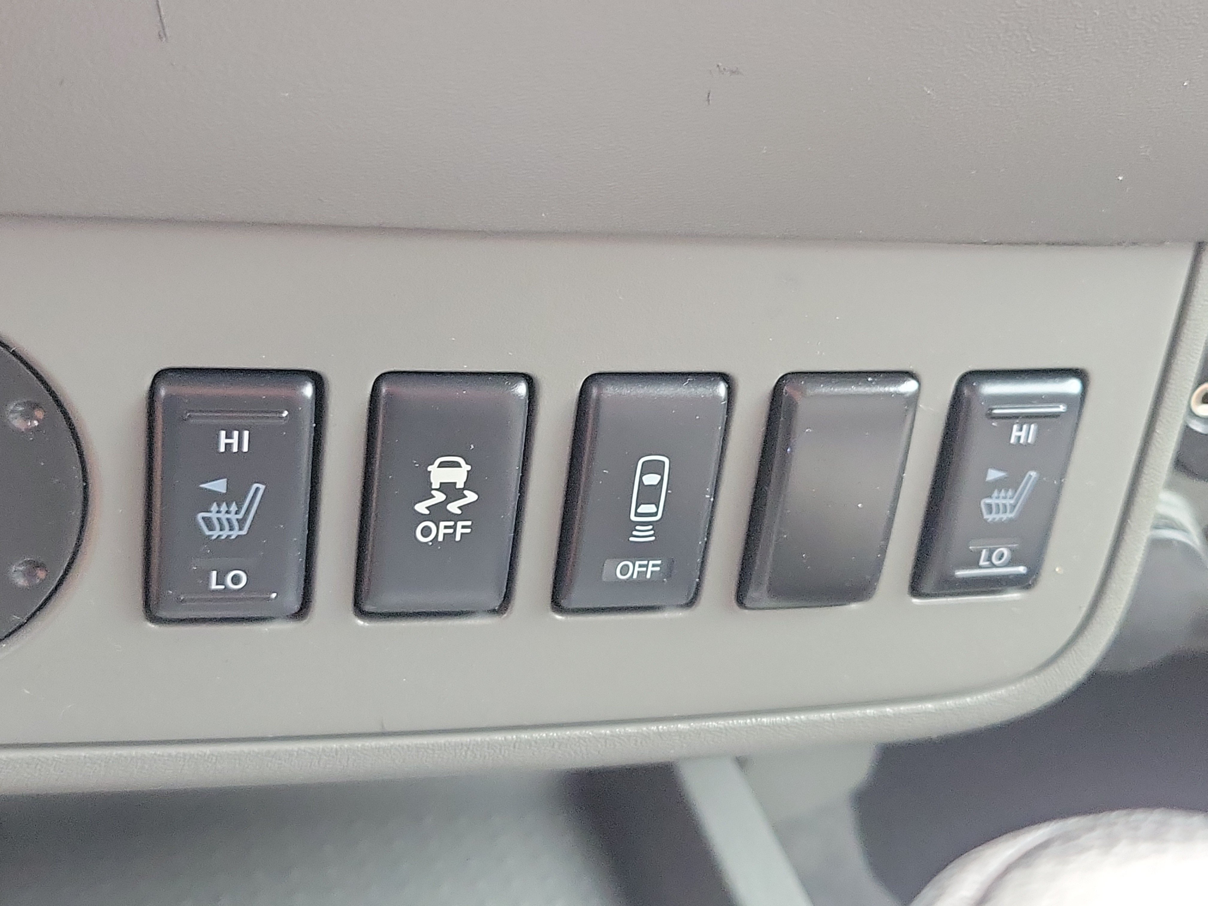 Used 2021 Nissan Frontier SV w/ Midnight Edition Floor Mats RWD image 22