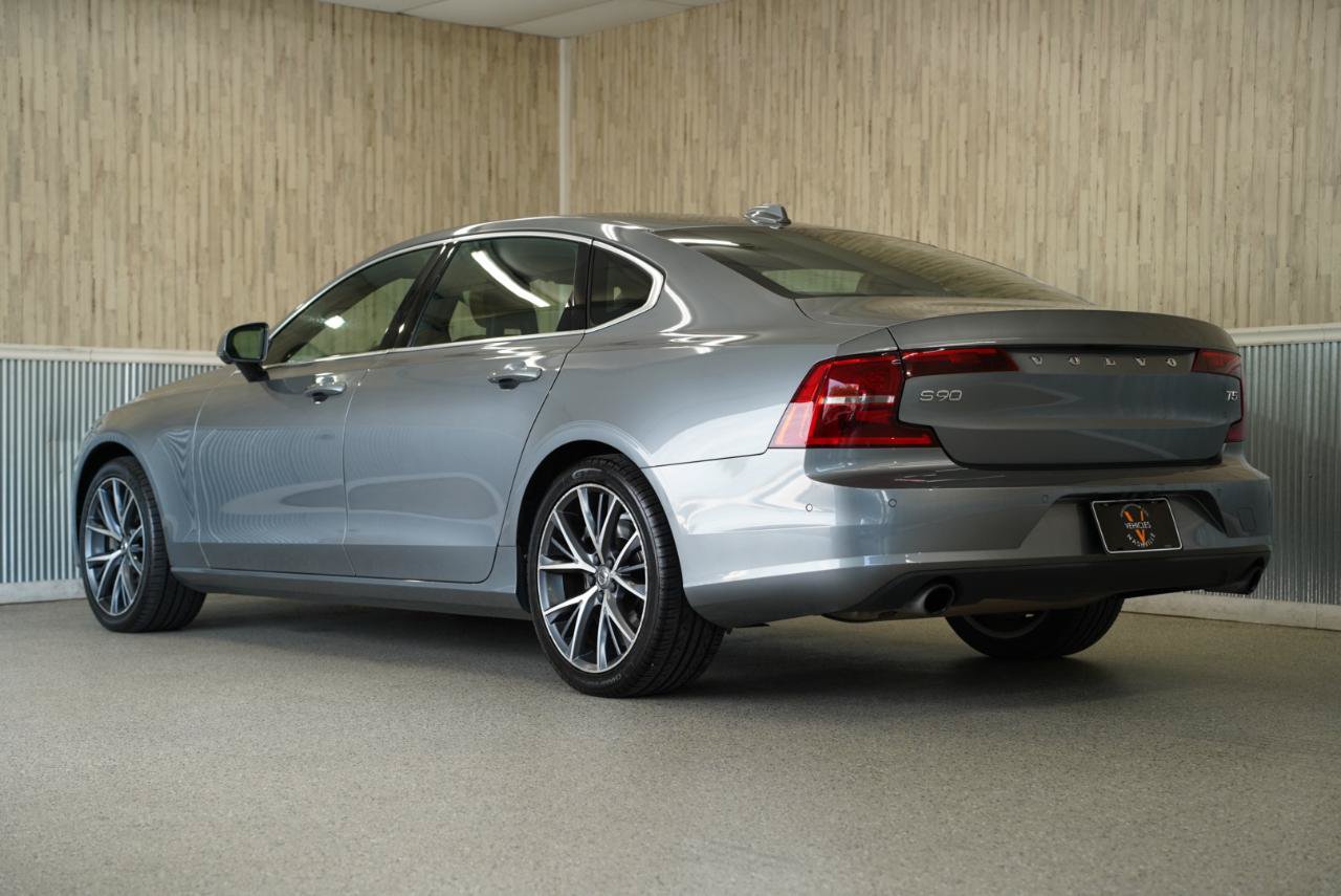 Used 2018 Volvo S90 T5 Momentum w/ Convenience Package FWD image 7