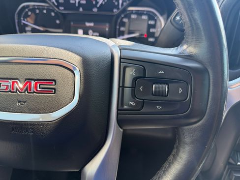 Used 2021 GMC Sierra 1500 SLT AWD/4WD image 19