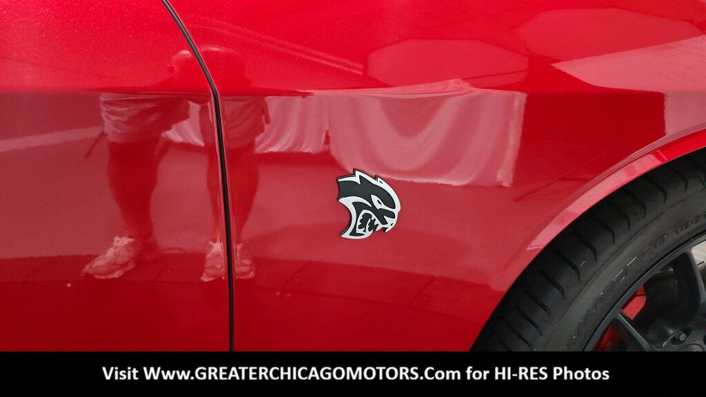 Used 2016 Dodge Challenger SRT Hellcat RWD image 28
