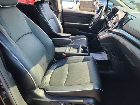 Used 2023 Honda Odyssey Elite image 21
