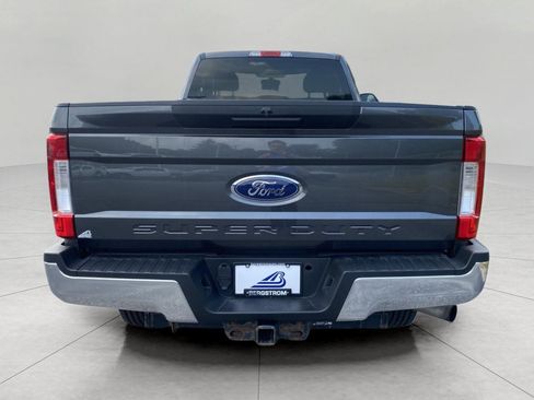 Certified 2018 Ford F250 XL w/ Power Equipment Group AWD/4WD image 8