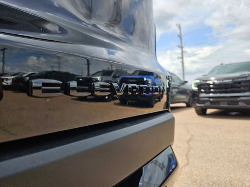 New 2026 GMC Terrain Elevation w/ Elevation Premium Package FWD image 30