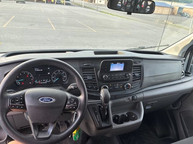 Used 2025 Ford Transit 250 Low Roof w/ Exterior Upgrade Package RWD image 3