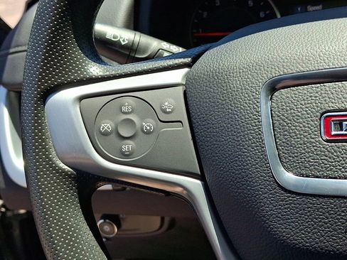 Used 2023 GMC Terrain SLE w/ Driver Convenience Package AWD/4WD image 20