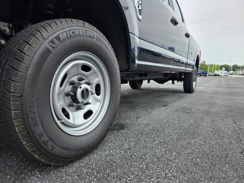Used 2022 Ford F350 XL AWD/4WD image 21