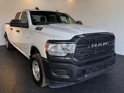 Used 2022 RAM 2500 Tradesman RWD image 3